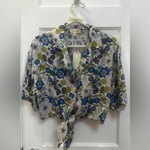 Love Notes blue purple floral front knot button up crop top 100% rayon Size S